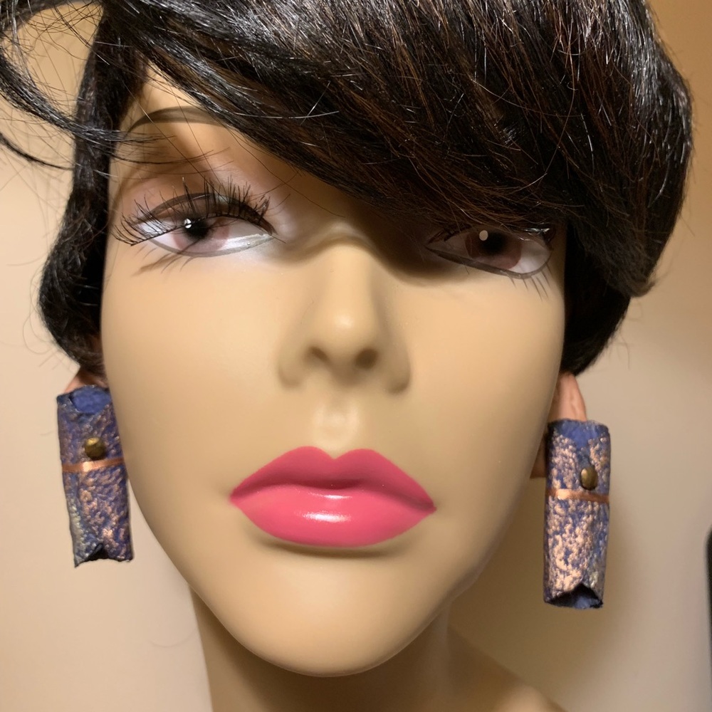 Handmade Artsy papier-mâché Tube Earrings